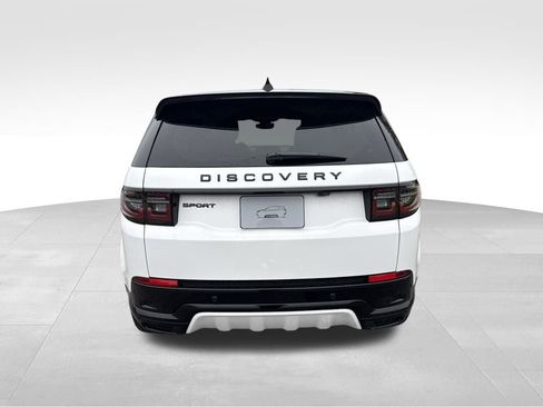 New 2025 Land Rover Discovery Sport S image 8