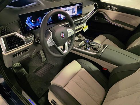 New 2026 BMW ALPINA XB7 AWD/4WD image 8