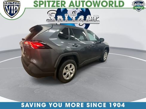 Used 2023 Toyota RAV4 LE AWD/4WD image 9