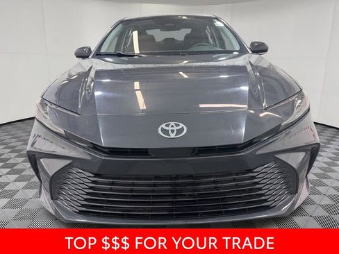 Used 2025 Toyota Camry LE FWD image 2