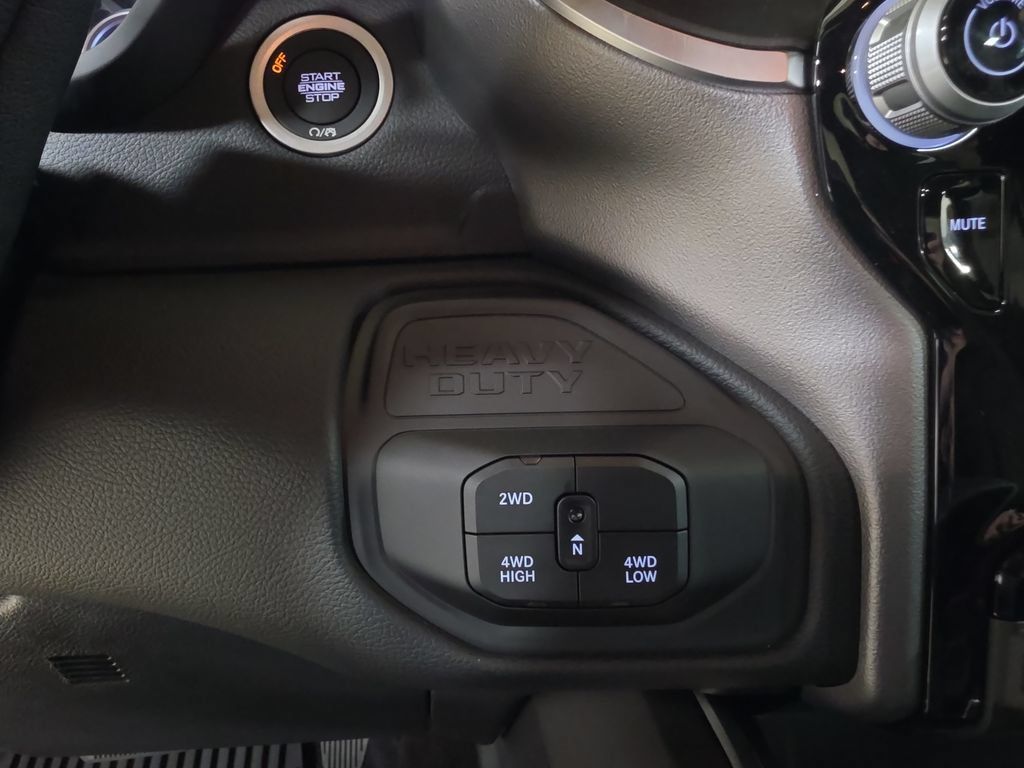 New 2027 RAM 3500 Big Horn AWD/4WD image 23
