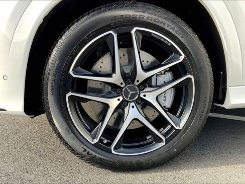 New 2026 Mercedes-Benz GLE 53 AMG 4MATIC Coupe image 11