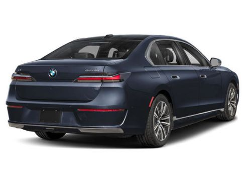 Certified 2024 BMW i7 eDrive50 w/ M Sport Package RWD image 2