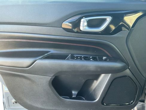 Used 2023 Jeep Compass Trailhawk image 23