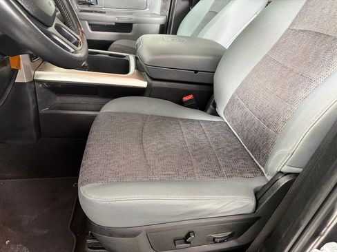 Used 2018 RAM 1500 Big Horn AWD/4WD image 12