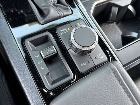 New 2025 Toyota Tundra SR5 AWD/4WD image 38