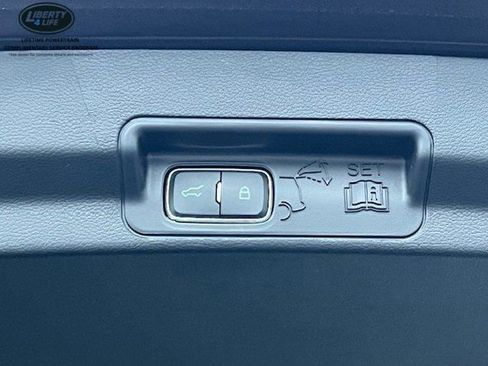 New 2026 Ford Explorer Active image 38