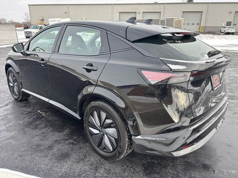 Used 2023 Nissan Ariya image 5