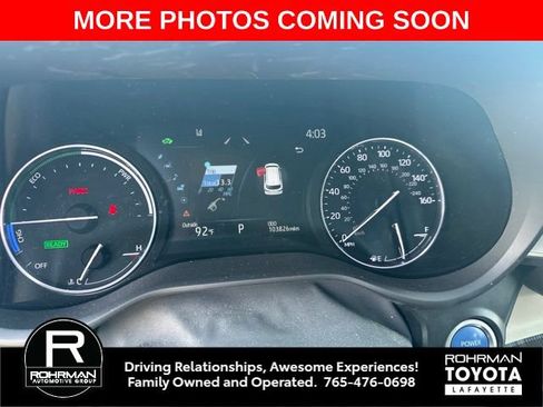 Used 2021 Toyota Sienna Platinum AWD/4WD image 9