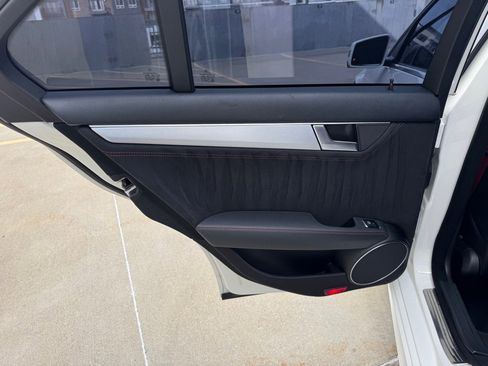 Used 2013 Mercedes-Benz C 350 Sport image 22