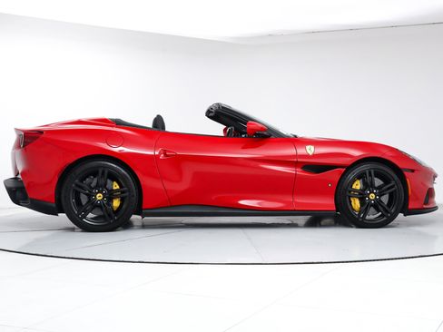 Certified 2023 Ferrari Portofino M image 10