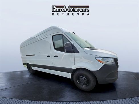 New 2025 Mercedes-Benz Sprinter 2500 image 5