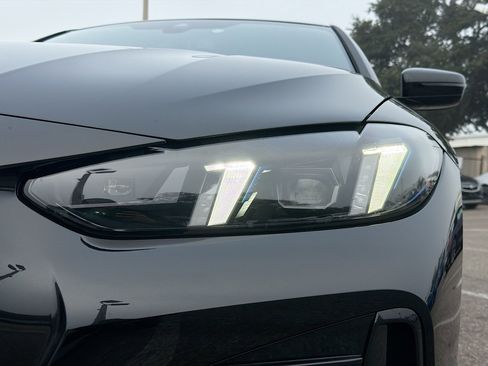 New 2026 BMW 430i Coupe w/ M Sport Package image 9