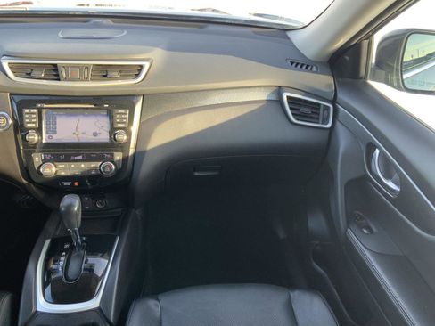 Used 2016 Nissan Rogue SL w/ SL Premium Package image 55