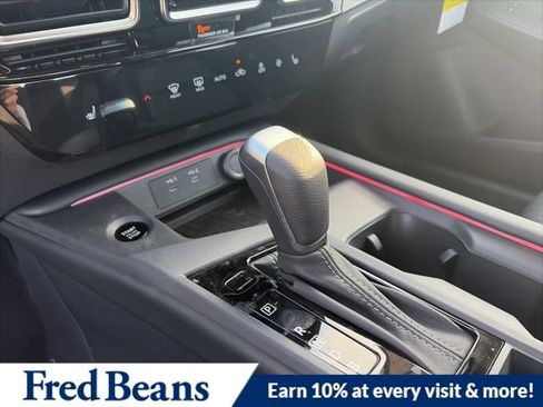New 2026 Nissan Sentra SV w/ SV Convenience Package FWD image 20