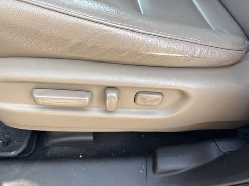 Used 2022 Honda Pilot Special Edition image 13