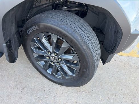 Used 2025 Toyota Land Cruiser AWD/4WD image 34