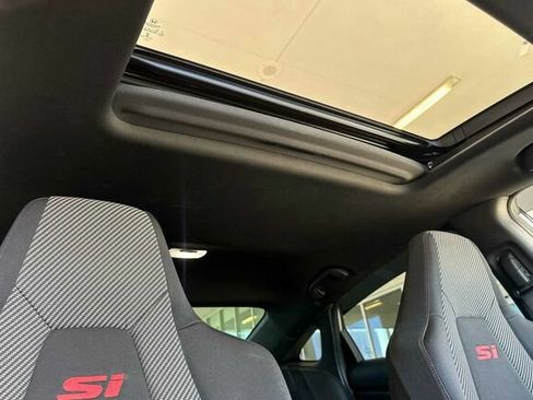 Used 2017 Honda Civic Si image 16