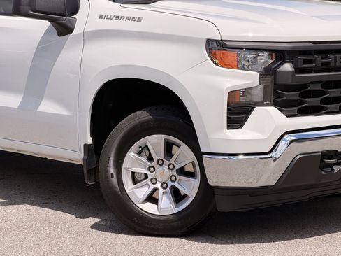 Used 2025 Chevrolet Silverado 1500 W/T RWD image 3