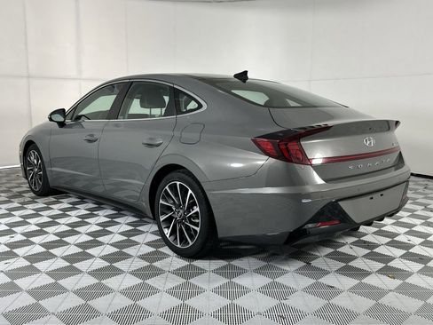 Used 2023 Hyundai Sonata Limited w/ Cargo Package FWD image 6