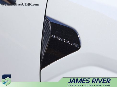 Used 2026 Hyundai Santa Fe SE image 9