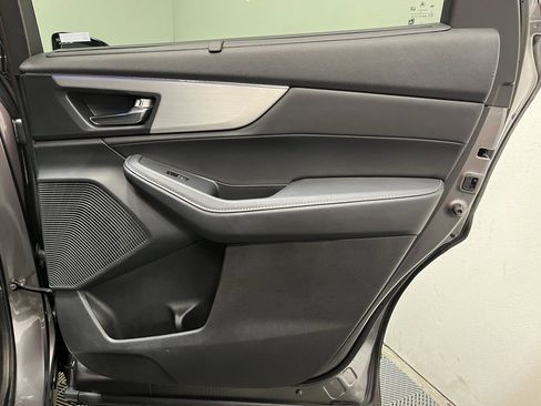 Used 2024 Acura MDX SH-AWD w/ Technology Package image 18