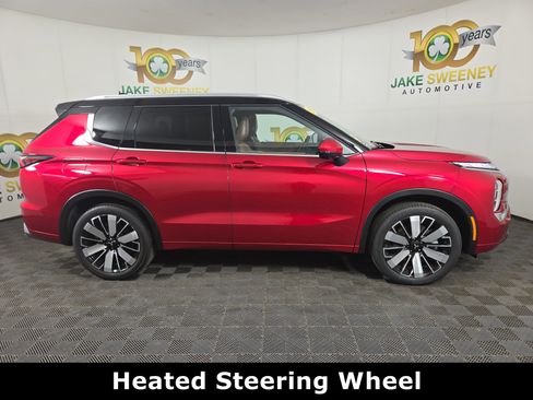 New 2025 Mitsubishi Outlander SEL image 8