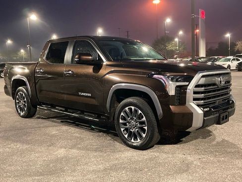 Used 2024 Toyota Tundra Limited image 3