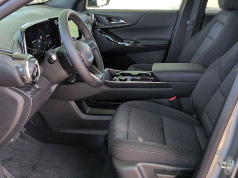New 2026 Chevrolet Equinox LT w/ Safety and Technology Package image 19