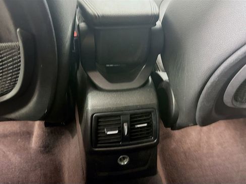 Used 2018 BMW X1 xDrive28i image 30