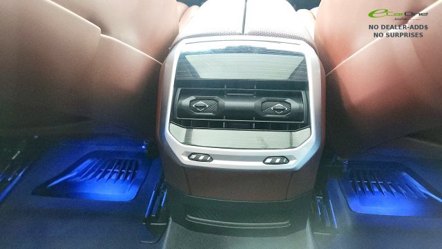 Used 2025 BMW i7 eDrive50 w/ M Sport Package RWD image 58