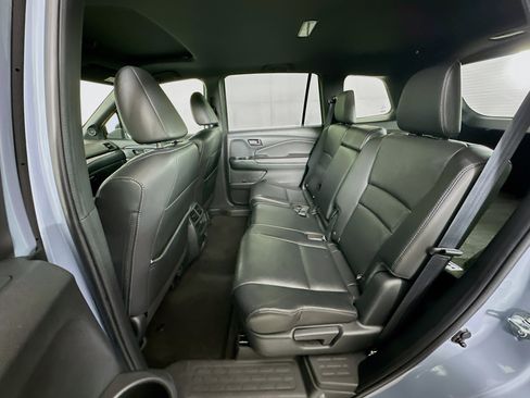 Used 2023 Honda Passport EX-L image 29