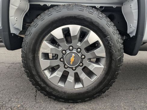 New 2026 Chevrolet Silverado 2500 Custom w/ Custom Value Package image 17