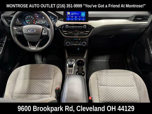 Used 2022 Ford Escape SE w/ Convenience Package AWD/4WD image 2