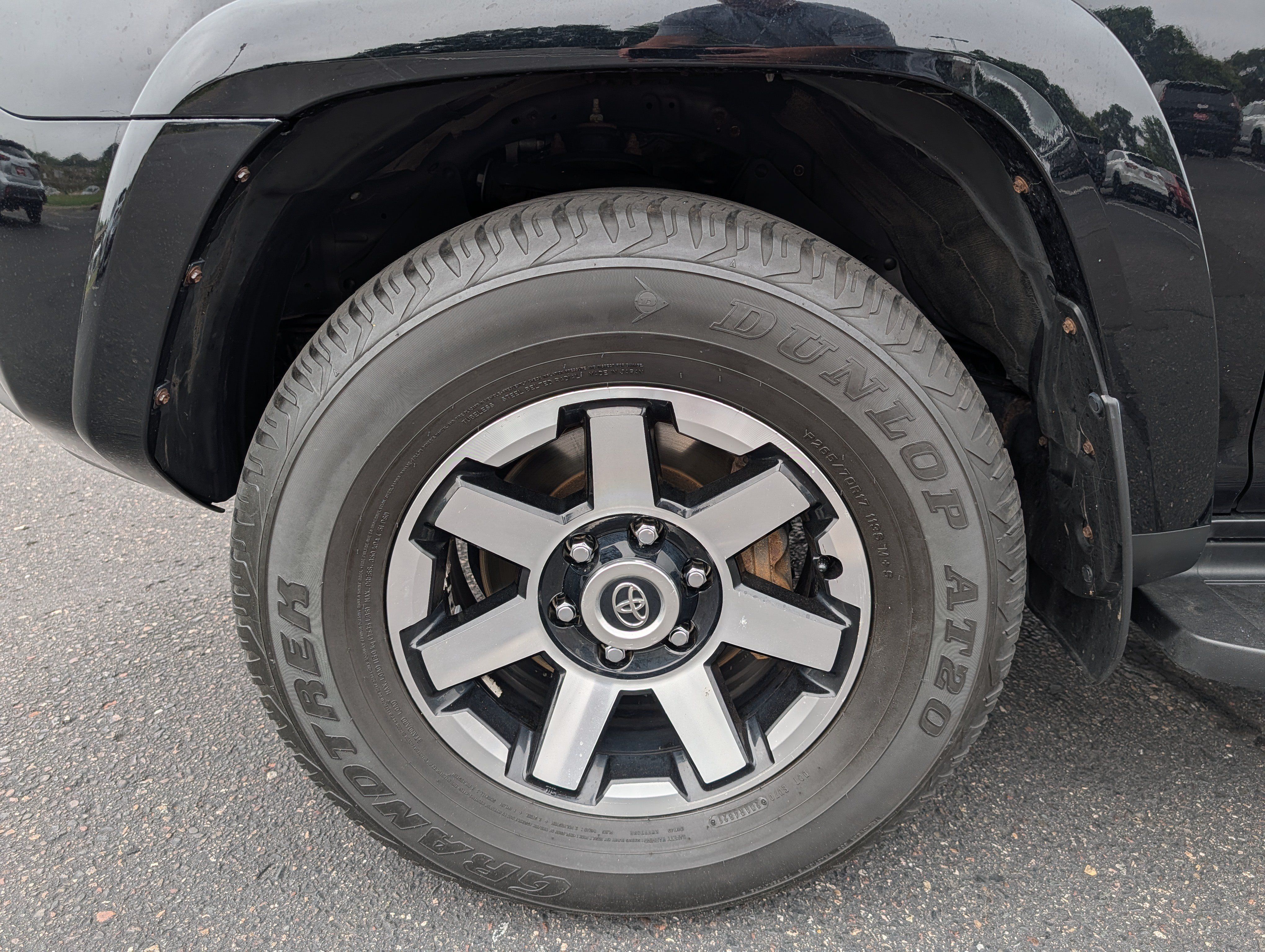 Certified 2022 Toyota 4Runner TRD Off-Road Premium AWD/4WD image 18