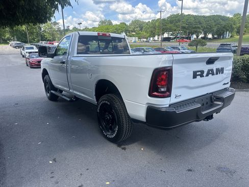 New 2026 RAM 2500 Tradesman AWD/4WD image 6