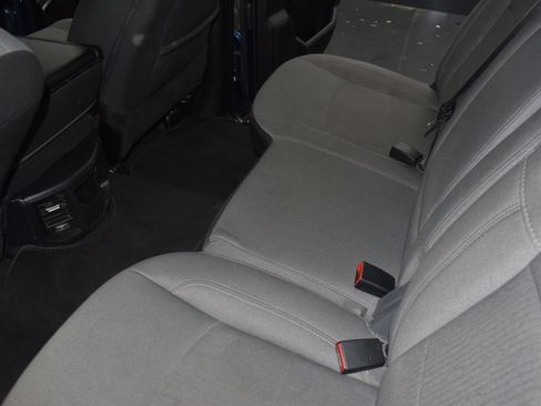 Used 2024 RAM 2500 Big Horn AWD/4WD image 33