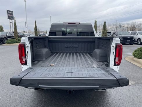 Used 2023 GMC Sierra 1500 SLT w/ SLT Premium Package image 7
