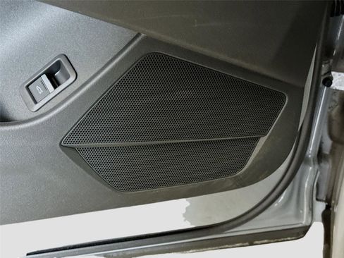 Used 2024 Audi Q4 e-tron Premium Plus w/ Premium Plus image 19