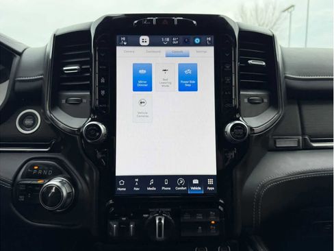 Used 2024 RAM 3500 Limited image 19