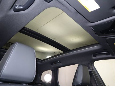 Used 2025 BMW X1 xDrive28i w/ Premium Package image 20