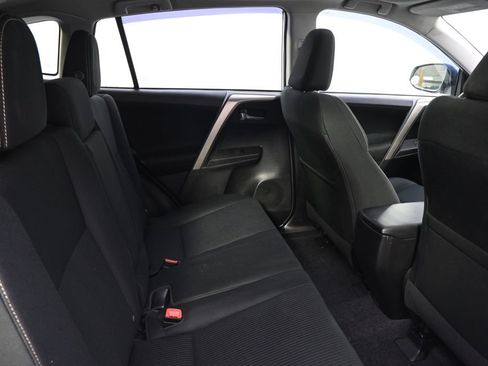 Used 2014 Toyota RAV4 XLE AWD/4WD image 15