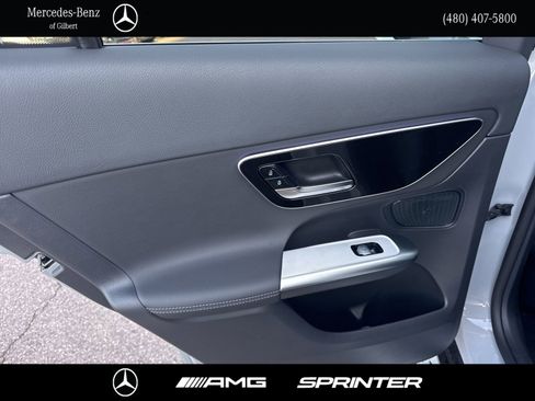 New 2026 Mercedes-Benz GLC 300 image 21