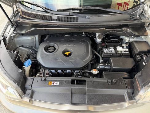 Used 2018 Kia Soul + FWD image 29
