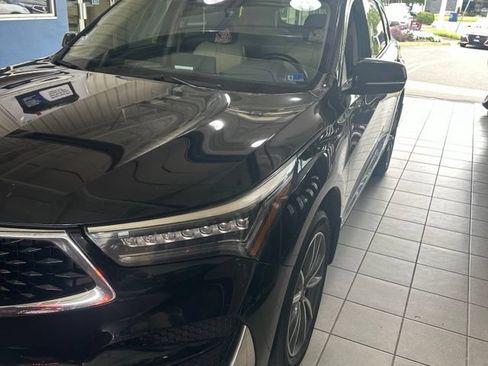 Used 2019 Acura RDX FWD w/ Technology Package image 2