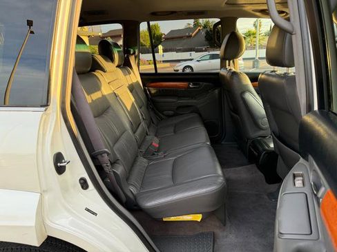 Used 2007 Lexus GX 470 image 17