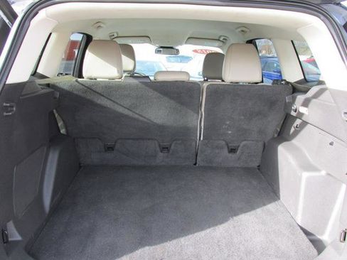 Used 2018 Ford Escape Titanium w/ Ford Safe & Smart Package image 7