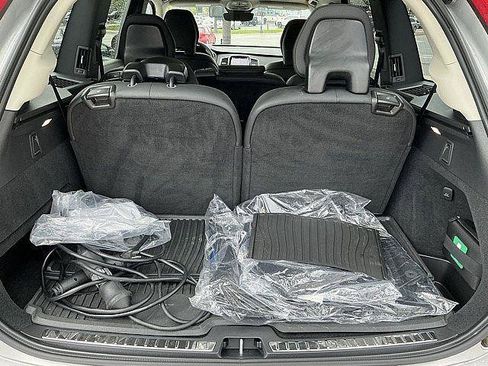 Certified 2023 Volvo XC90 T8 Plus w/ Protection Package Premier AWD/4WD image 18