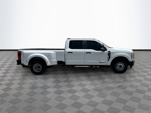 Used 2024 Ford F350 XL w/ 360-Degree Camera Package RWD image 4