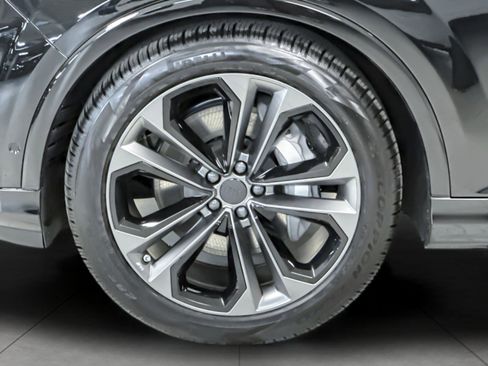 New 2026 Audi Q7 3.0T Premium Plus AWD/4WD image 26